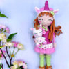 Eléonore la poupée crochetée et sa licorne